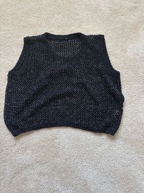 Vintage black and silver metallic cropped crochet top, sz S grunge whimsigoth